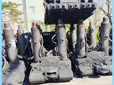 山东良辰重工ZF4000/17/35型放顶煤支架二手煤矿综采设备维修图3