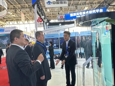 新质赋能,智启未来:矿山百通大模型与顶尖期刊集群亮相2025采矿展